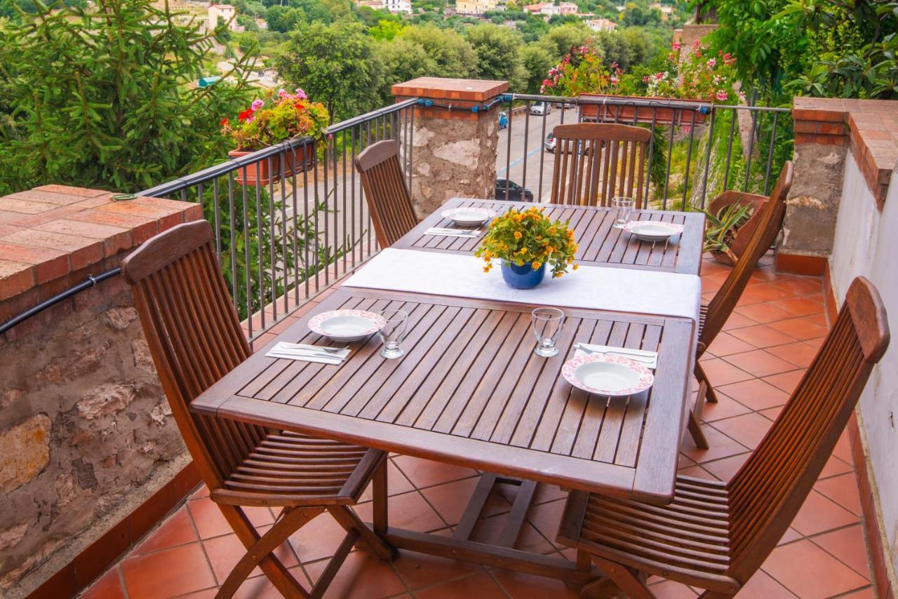 Bed and Breakfast Torre Caetana Minturno Zewnętrze zdjęcie